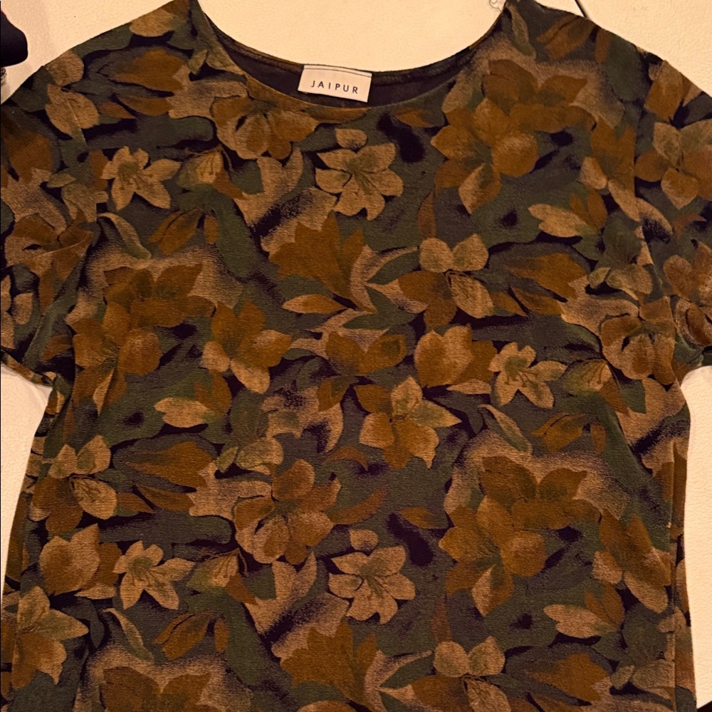 Jaipur Camouflage Floral Women's Top - Green and Brown